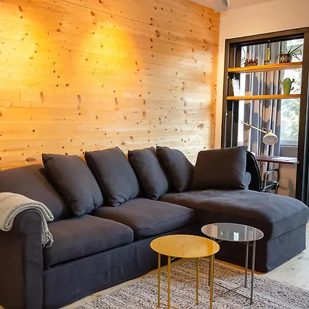 Bright & Spacious 1bd With A Charming Balcony By Flat Mаnager *