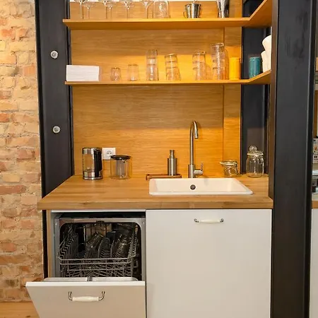 Bright & Spacious 1bd With A Charming Balcony By Flat Mаnager *