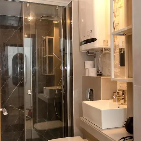 Bright & Spacious 1bd With A Charming Balcony By Flat Mаnager