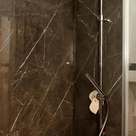 Bright & Spacious 1bd With A Charming Balcony By Flat Mаnager Apartamento