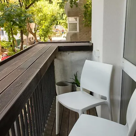 Bright & Spacious 1bd With A Charming Balcony By Flat Mаnager Lägenhet *