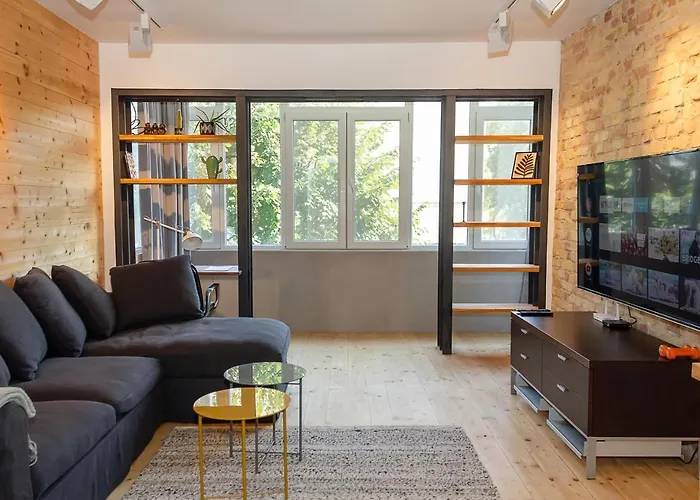 アパート Bright & Spacious 1bd With A Charming Balcony By Flat Mаnager