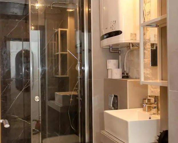 Bright & Spacious 1bd With A Charming Balcony By Flat Mаnager